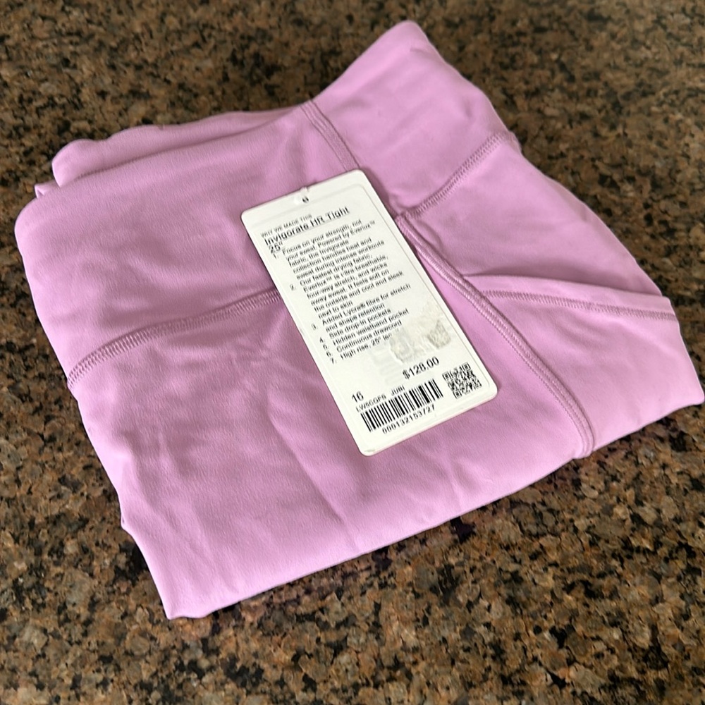 Lululemon NWT Invigorate HR Tight